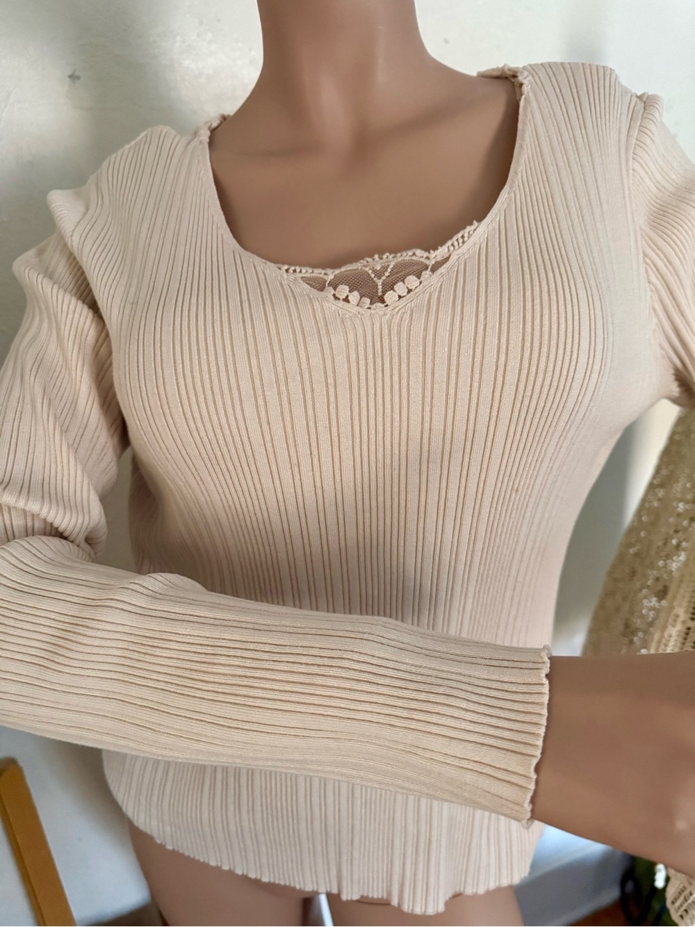 Ribbed Lace-Trim V-Neck top